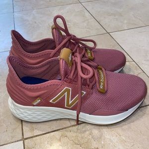New Balance Fresh Foam Roav